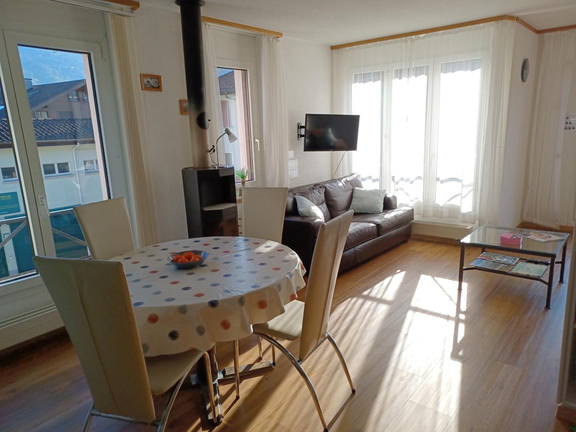Jobling'S Holiday Apartment Interlaken Exterior photo